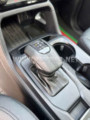 Xe Ford Everest Titanium Plus 2.0L 4x4 AT 2025