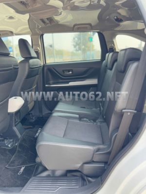 Xe Toyota Veloz Cross 1.5 CVT 2024