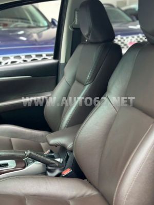 Xe Toyota Fortuner 2.7V 4x2 AT 2016