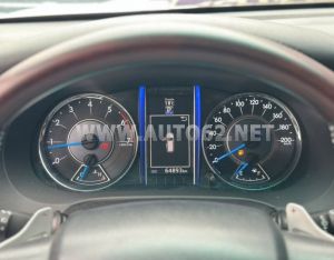 Xe Toyota Fortuner 2.7V 4x2 AT 2016