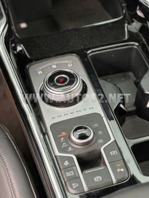 Xe Kia Sorento Signature 2.2 AT AWD 2023
