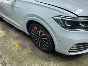 Xe Volkswagen Viloran Luxury 2024