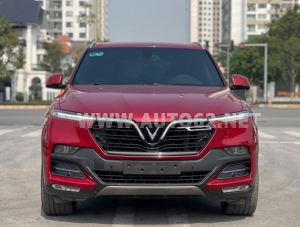 VinFast Lux SA 2.0 Premium 2.0 AT