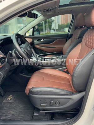 Xe Hyundai SantaFe Cao cấp 2.5L HTRAC 2024