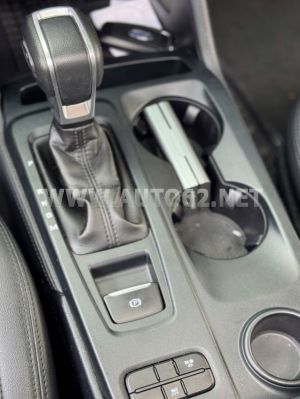 Xe Ford Everest Titanium 2.0L 4x2 AT 2023