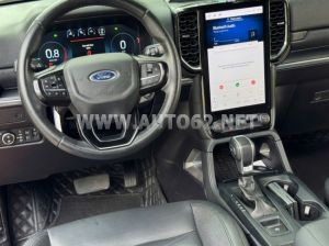 Xe Ford Everest Titanium 2.0L 4x2 AT 2023