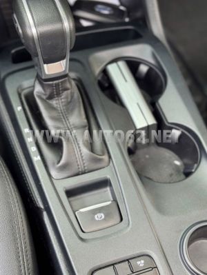 Xe Ford Everest Titanium 2.0L 4x2 AT 2023