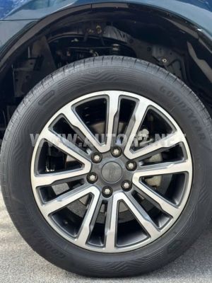 Xe Ford Everest Titanium 2.0L 4x4 AT 2022