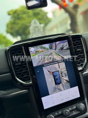 Xe Ford Everest Titanium 2.0L 4x2 AT 2023