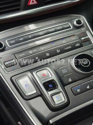 Xe Hyundai SantaFe Cao cấp 2.5L HTRAC 2023