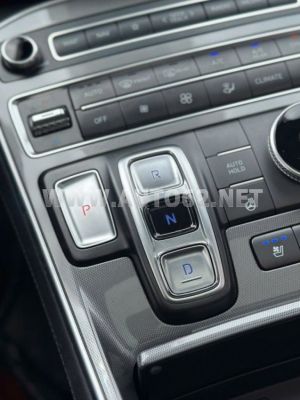 Xe Hyundai SantaFe Cao cấp 2.5L HTRAC 2023