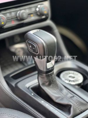 Xe Ford Everest Titanium 2.0L 4x2 AT 2025