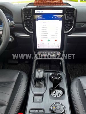Xe Ford Everest Titanium Plus 2.0L 4x4 AT 2023
