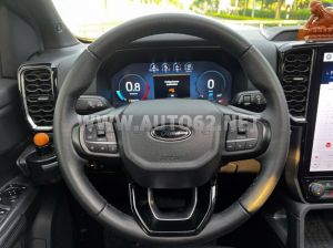 Xe Ford Everest Titanium Plus 2.0L 4x4 AT 2023