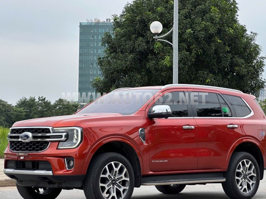 Xe Ford Everest Titanium 2.0L 4x4 AT 2022