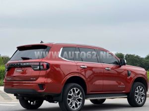 Xe Ford Everest Titanium 2.0L 4x4 AT 2022