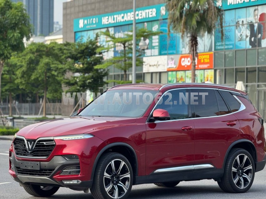 Xe VinFast Lux SA 2.0 Premium 2.0 AT 2019