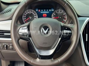 Xe VinFast Lux SA 2.0 Premium 2.0 AT 2019