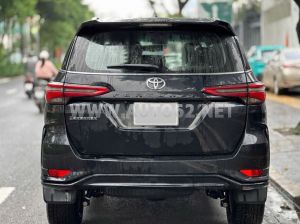 Xe Toyota Fortuner 2.8V 4x4 AT Legender 2021