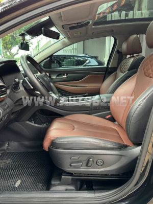 Xe Hyundai SantaFe Cao cấp 2.5L HTRAC 2022