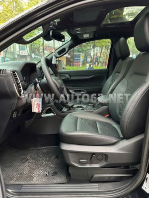 Xe Ford Everest Titanium Plus 2.0L 4x4 AT 2024