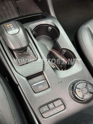 Xe Ford Everest Titanium Plus 2.0L 4x4 AT 2024