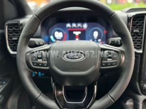 Xe Ford Everest Titanium Plus 2.0L 4x4 AT 2024