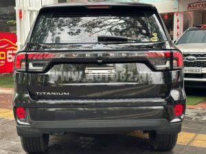 Xe Ford Everest Titanium Plus 2.0L 4x4 AT 2024