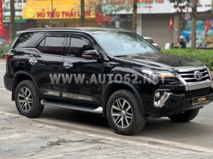 Xe Toyota Fortuner 2.8V 4x4 AT 2019