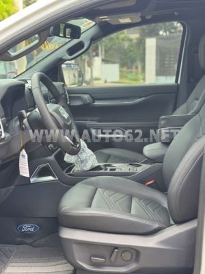 Xe Ford Everest Titanium 2.0L 4x2 AT 2026