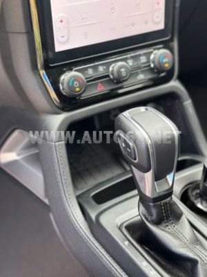 Xe Ford Everest Titanium 2.0L 4x2 AT 2026