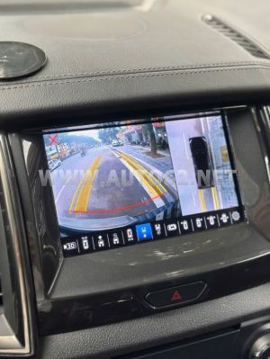 Xe Ford Everest Titanium 2.0L 4x2 AT 2021