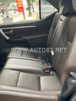 Xe Toyota Fortuner 2.8V 4x4 AT 2019