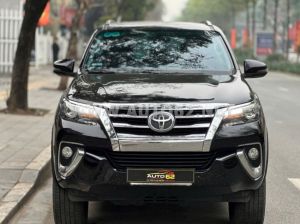 Toyota Fortuner 2.8V 4x4 AT