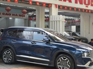 Xe Hyundai SantaFe Cao cấp 2.2L HTRAC 2023