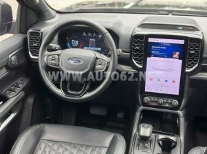 Xe Ford Everest Platinum 2.0L 4x4 AT 2024