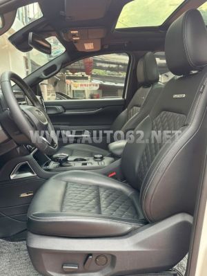 Xe Ford Everest Platinum 2.0L 4x4 AT 2024