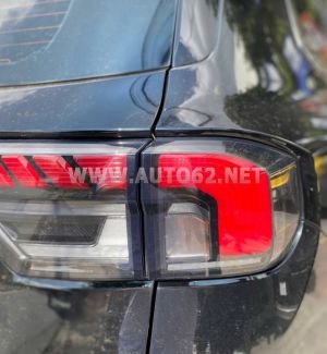 Xe Ford Everest Titanium 2.0L 4x2 AT 2024