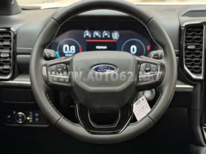 Xe Ford Everest Platinum 2.0L 4x4 AT 2024