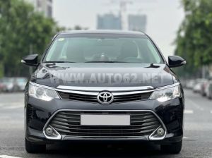 Xe Toyota Camry 2.0E 2016