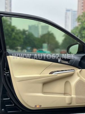 Xe Toyota Camry 2.0E 2016