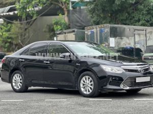Xe Toyota Camry 2.0E 2016