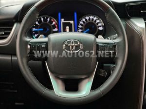 Xe Toyota Fortuner 2.8V 4x4 AT 2019
