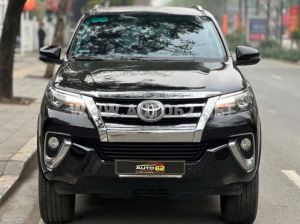 Toyota Fortuner 2.8V 4x4 AT