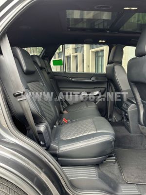 Xe Ford Everest Platinum 2.0L 4x4 AT 2024