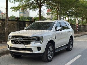Xe Ford Everest Titanium 2.0L 4x2 AT 2025