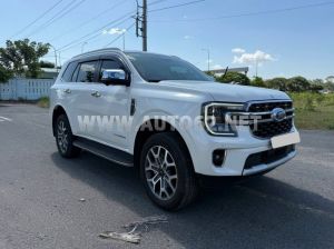 Xe Ford Everest Titanium 2.0L 4x2 AT 2024