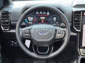 Xe Ford Everest Titanium 2.0L 4x2 AT 2025
