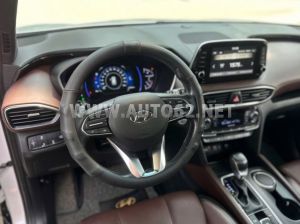 Xe Hyundai SantaFe Cao cấp 2.4L HTRAC 2021