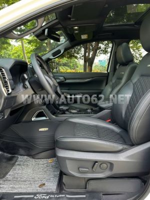 Xe Ford Everest Platinum 2.0L 4x4 AT 2024